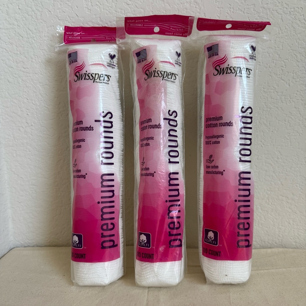 Swisspers Premium Cotton Rounds Hypoallergenic 300 Counts Makeup Remover Sealed
